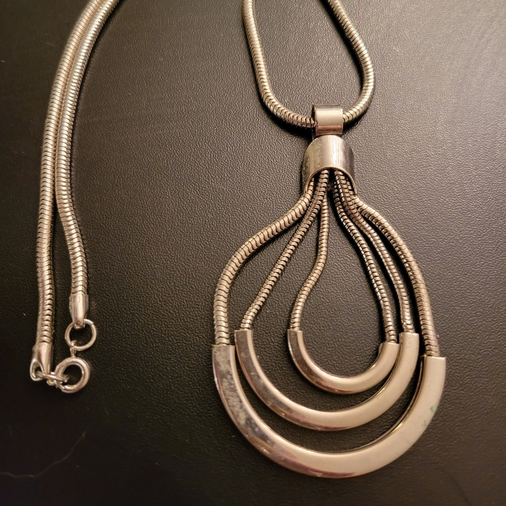 80s rope statement necklace
